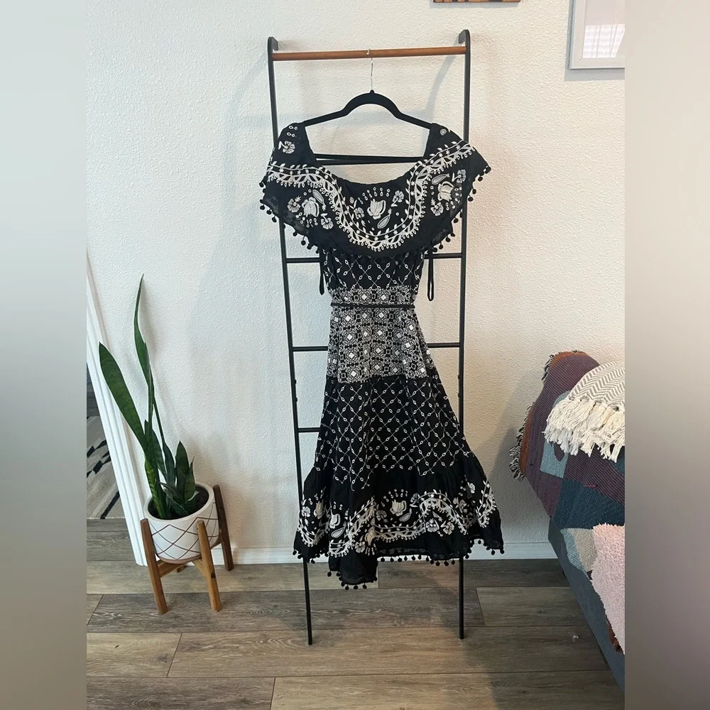 Anthropology New With Tags Florina Off the Shoulder Embroidered Dress - Picture 6 of 6